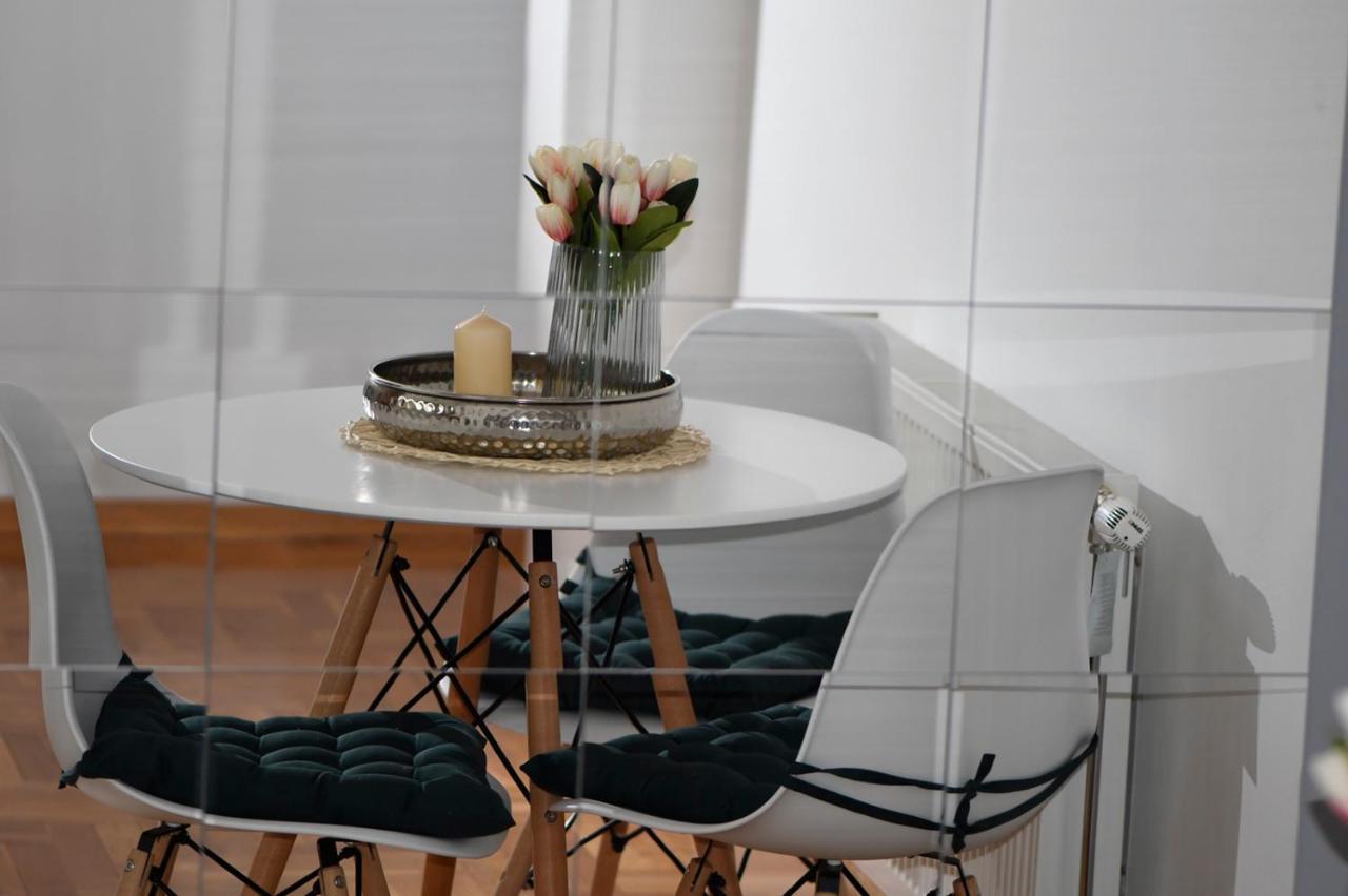 Appartement Soul Stan Na Dan à Novi Sad Extérieur photo